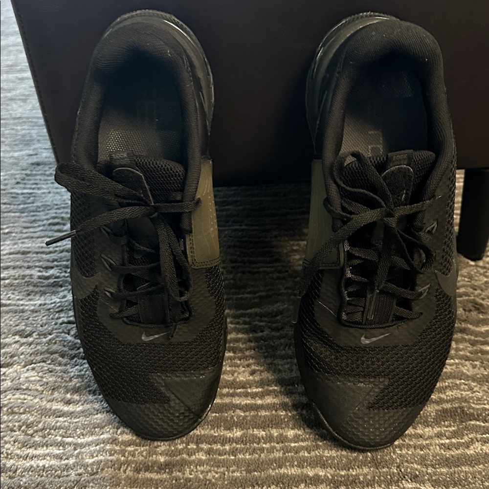 Nike Hyperlift Shoes